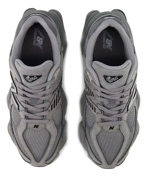 Tênis New Balance 9060 Team Away Grey